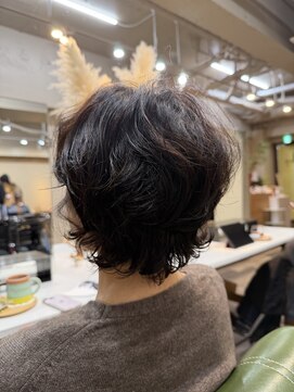 シーン(seen.) ショートパーマスタイル