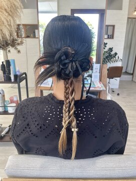 ミミフルール(mimi fleur) カチモリヘアアレンジ