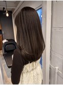 ベージュ　ブラウンベージュ　レイヤーカット　流れるお顔周り