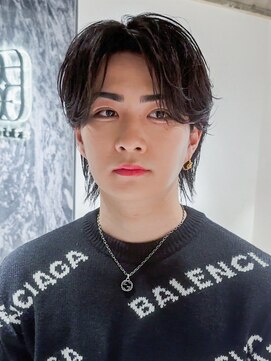 シオン(shion) 刈り上げセンターパートサーフカール_F1382