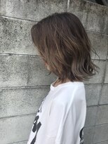 ヘアーアンドシューズ タイプエービー(HAIR&SHOES Type AB)&nbsp;グレーアッシュグラデーションミディ Type AB川崎店
