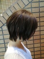 リヴ ヘアーサロン(LiV HAIR SALON) 毛先軽めスッキリショート