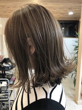 ルアナ(LUANA) 外ハネレイヤー