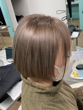 リーホリエ(Lee Horie) 艶めくミルクティーカラー◎