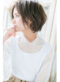 “mod’s天神“ ひし形シルエットでエアリーな大人ボブ