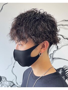 ニュード(niud) ツイストスパイラルパーマ