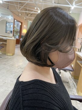 キュオンシア(CUEON. ciea) 重め大人ボブ×オリーブカラー