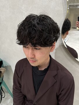 ゼスト リル 新宿(ZEST lill) シャドウパーマ テテ風 無造作パーマ 新宿