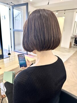 ファイブシーン アオヤマ(5SCENE AOYAMA) 切りっぱなしボブミニボブパーマくびれボブ外ハネボブブリーチ