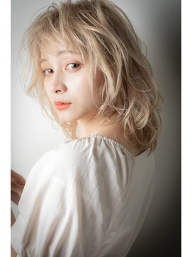 カバーヘア ブリス 大宮西口(COVER HAIR bliss) 透明感ハイトーンカラー外国人風ミディアムウルフu大宮20代30代