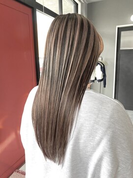 レド(LeDo) シャドールーツ【四日市/ブリーチ/髪質改善/カラー】