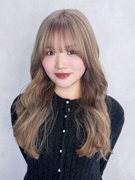 アルバム 池袋(ALBUM) ロング韓国ヘア顔周りレイヤーおくれ毛_F0526