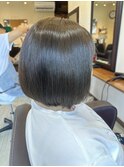 丸みボブ・切りっぱなしボブ・アッシュ