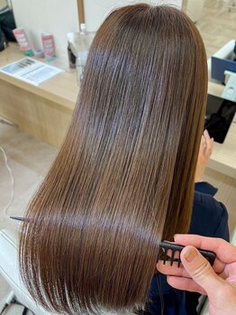 ウラン 元町店(Urun)の写真/イオン元町３階/髪質改善・縮毛矯正特化◇諦めていた癖に感動の美髪体験を約束『髪にドラマを』導入