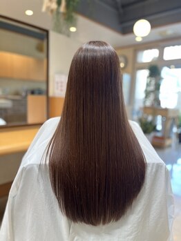 アットホームな雰囲気に癒されながら、スタイリスト厳選のトリートメントを体験してみませんか♪