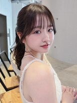 アルバム 池袋(ALBUM)&nbsp;ロングおくれ毛前髪カット暗めカラーオリーブベージュ_F50911