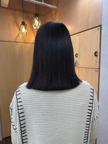 ヘアースペースブルーム プリュス 石橋店(HAIR SPACE BLOOM plus) 石橋阪大前/酸性ストレート/切りっぱなしボブ/白髪ぼかしカラー
