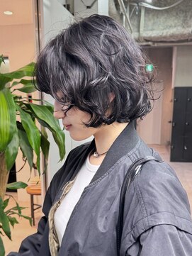 シオン(shion) ボブ韓国ヘア顔周りレイヤーくびれミディミディアム_ba586891