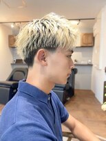 シープドッグ(SHEEP DOG)&nbsp;ツーブロック　テーパーフェード メンズカット モテる束間