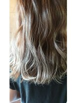 アット ヘアー(at hair) ナミナミグレーカラー