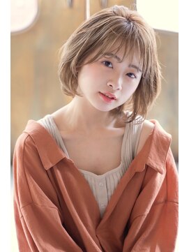 ケイト(kate) kate大宮 ハニーベージュ×ミディアムボブ