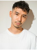 リーブラウン(Re:BROWN)&nbsp;マニッシュイケメンカジュアルショートフェードカットスタイル