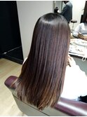 ナチュラルブラウン艶感ストレート美肌透明感ブラウンカラー