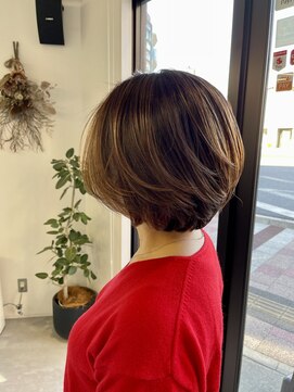 リリヘアー(LiLi.hair) 大人ハイライトボブ
