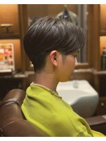 プレミアムバーバー 原宿店(PREMIUM BARBER produce by HIRO GINZA) センターパート　渋谷/原宿/バーバー/理容室