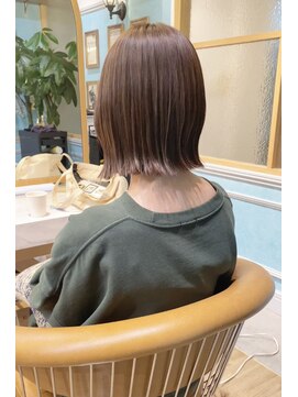 ロンドフルール 大宮東口(Lond fleur) 【石畑結華】グレージュ肩上外ハネボブ