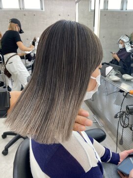 イキ 表参道(iki omotesando) 大人ガーリー/モード/チョコレート[表参道駅]