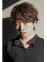 カライングドゥ(ing deux)&nbsp;スーツ短髪ツーブロック束感モテる黒髪シークレットパーマ流行