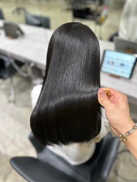 キュア 表参道(CURE) 黒髪/グレージュカラー/ココアベージュ/ヘルシーロング[表参道]