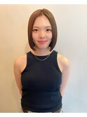 ハイトーンボブぱっつん前髪ボブミニボブ切りっぱなしボブ