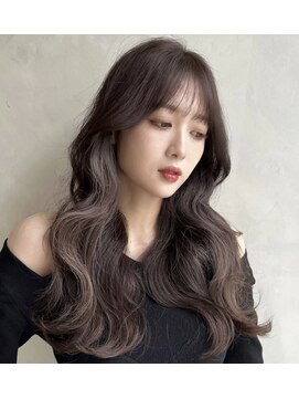 アリエッタ アザブ(ARIETTA AZABU) aRietta麻布＊網紅/中韓くびれレイヤー×アッシュブラウン