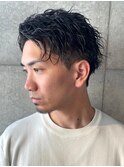 ビジネスヘア　刈り上げ　ツイストスパイラル　オールバック