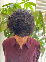 フィッティ 横須賀中央店(fiti)&nbsp;波巻きスパイラルパーマ 刈り上げマッシュ 横須賀中央 メンズ