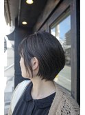 耳にかけても可愛いショートボブ