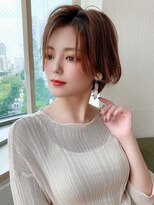 大人かわいいひし形シルエット ショコラグレージュ 外ハネ 小顔
