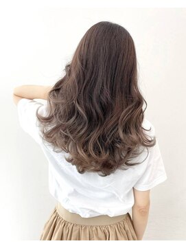 シエスタ バイ アンブルリュクス(siesta by amble luxe) ベージュカラー