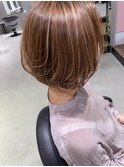 大人ハイライト×ショートボブ
