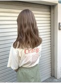 シナモングレージュ
