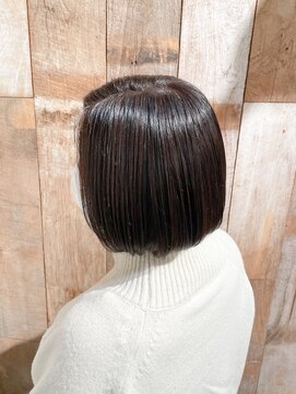 ムーン(moon) #マッシュヘア特集#くびれヘア#ビタミンカラー#メルティカラー