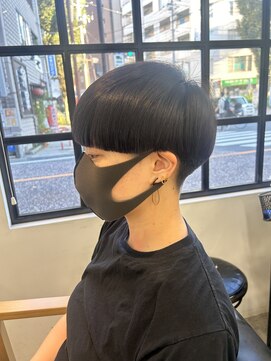 ナンバースリー 溝の口店(Number Three) レディース刈り上げマッシュ【N°3溝の口】