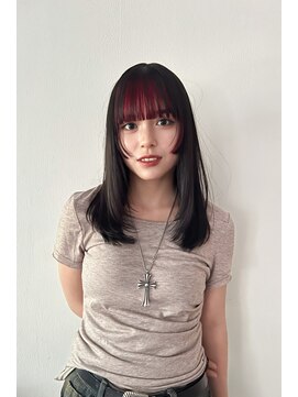 ノノリリ(NONORIRI) 20代30代大人可愛い姫カットロングレイヤー暗髪黒髪深みレッド