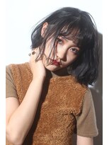 ラヴェ(LAWE.)&nbsp;寝ぐせ風ショートボブ とろみ ギブソンタックモードワンカール