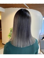 ブリッツレボルト(BLITZ R EVOLUT) 透明感バレイヤージュ