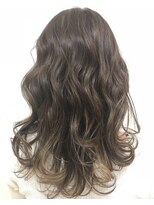 リアン(Lien)&nbsp;オリーブアッシュ×インナーカラー スモーキーベージュ