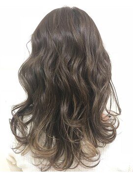 リアン(Lien) オリーブアッシュ×インナーカラー スモーキーベージュ