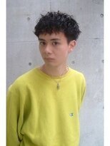 ブークル(boucle)&nbsp;メンズパーマ　スパイラルパーマ　短めショート